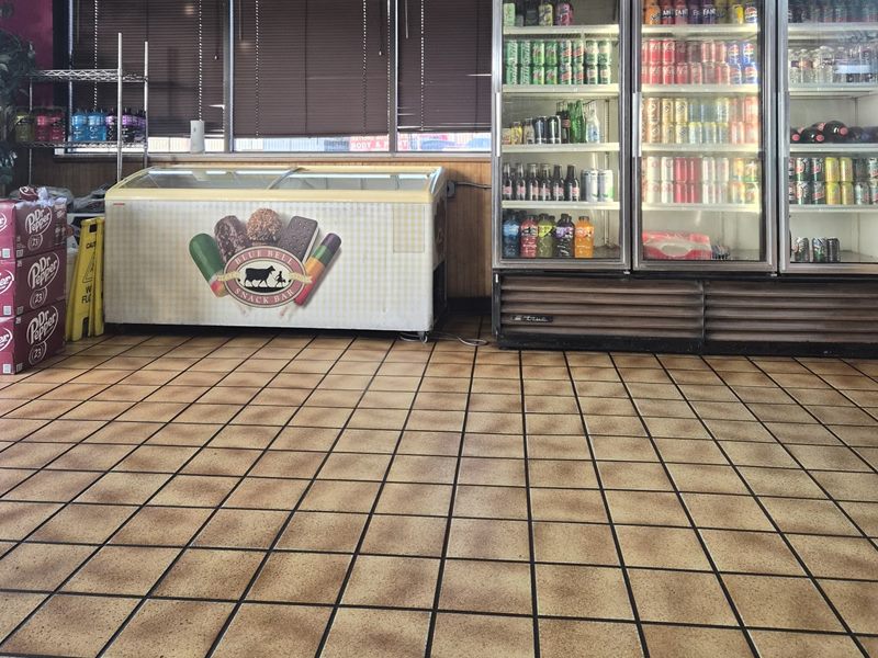 Best Burger interior
